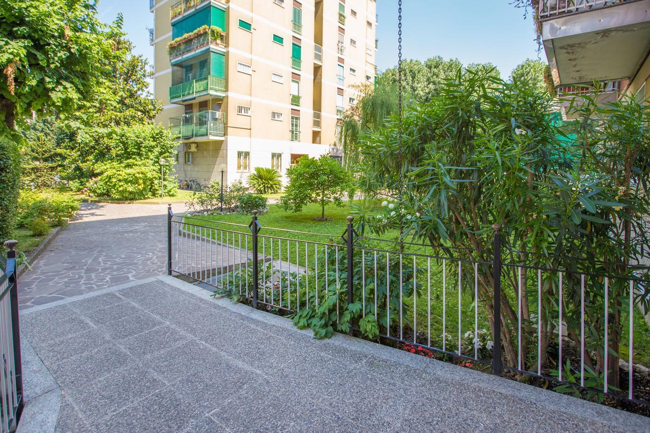 Linate Airport Apartment Milano Exterior foto