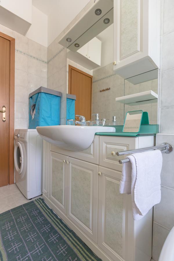 Linate Airport Apartment Milano Exterior foto